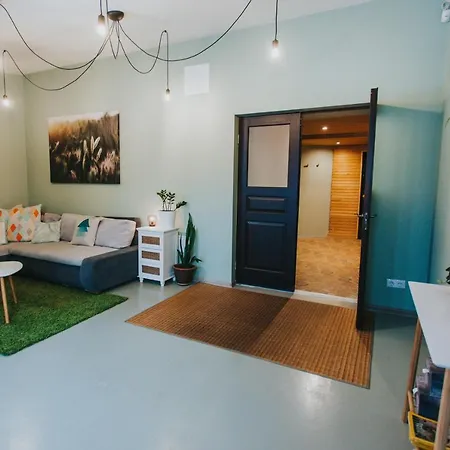 Cozy Nature Getaway Apartment Livi
